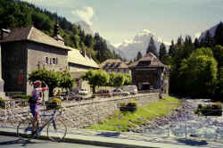 0153samoens.jpg (72492 bytes)