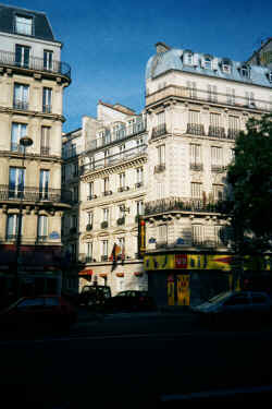 hotelrepublique.jpg (71498 bytes)