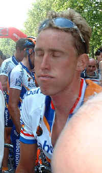 giro393.jpg (45113 bytes)